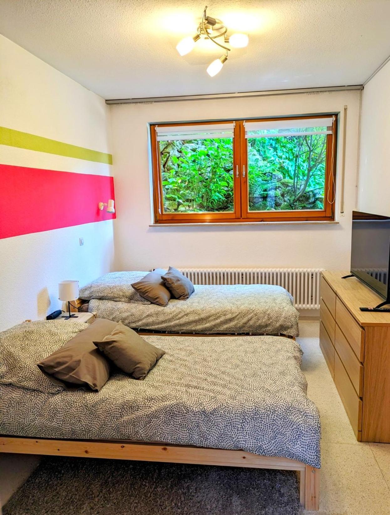 4 Zimmer Geraeumige Und Ruhig Gelegene Ferien- Und Monteurwohnung Nur Fuer Sie Allein Aujvari Vermietungen Spiegelberg المظهر الخارجي الصورة