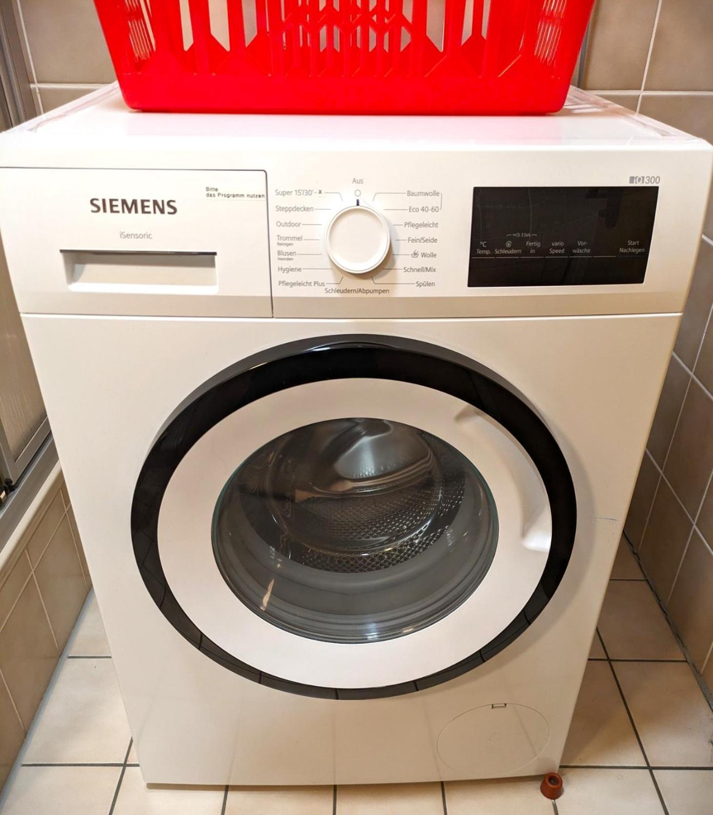 4 Zimmer Geraeumige Und Ruhig Gelegene Ferien- Und Monteurwohnung Nur Fuer Sie Allein Aujvari Vermietungen Spiegelberg المظهر الخارجي الصورة